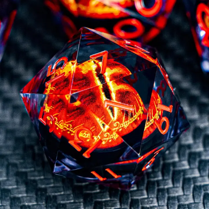 ARUOHHA DND Resin Dice Gazes Eye Dice Liquid Core Flaming RPG Sharp Edged Dice
