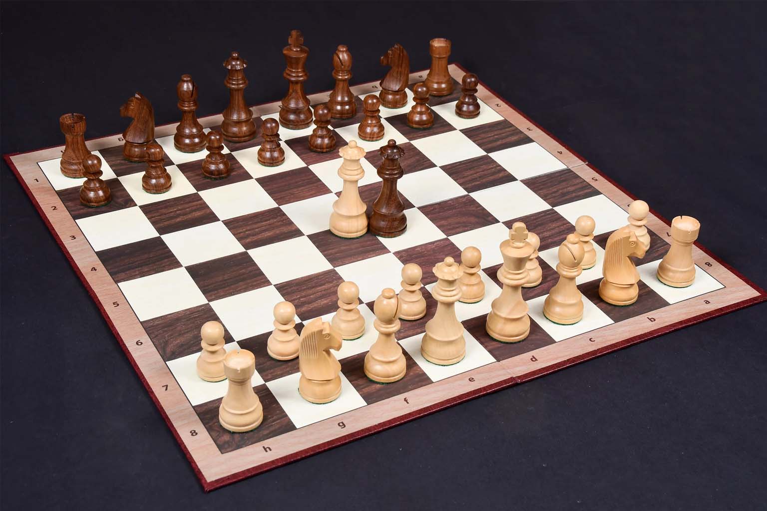 German Knight Sheesham & boxwood tournament Staunton set