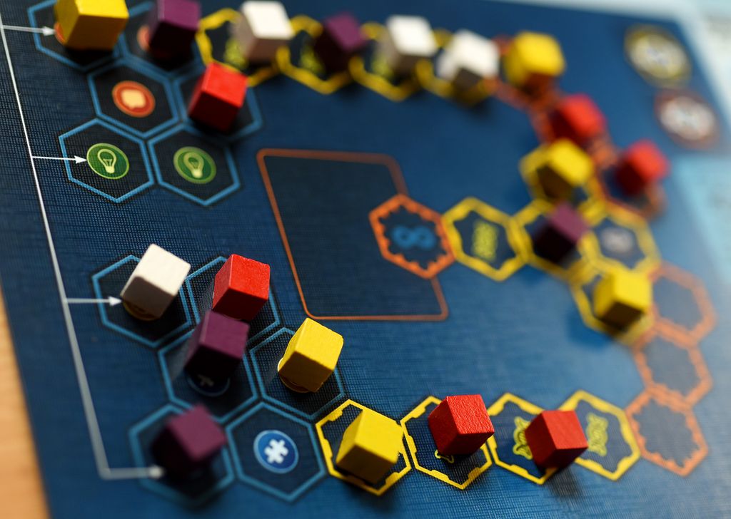 Endeavor: Deep Sea Impact Track — balance discovery against the fragile health of the marine ecosystem.